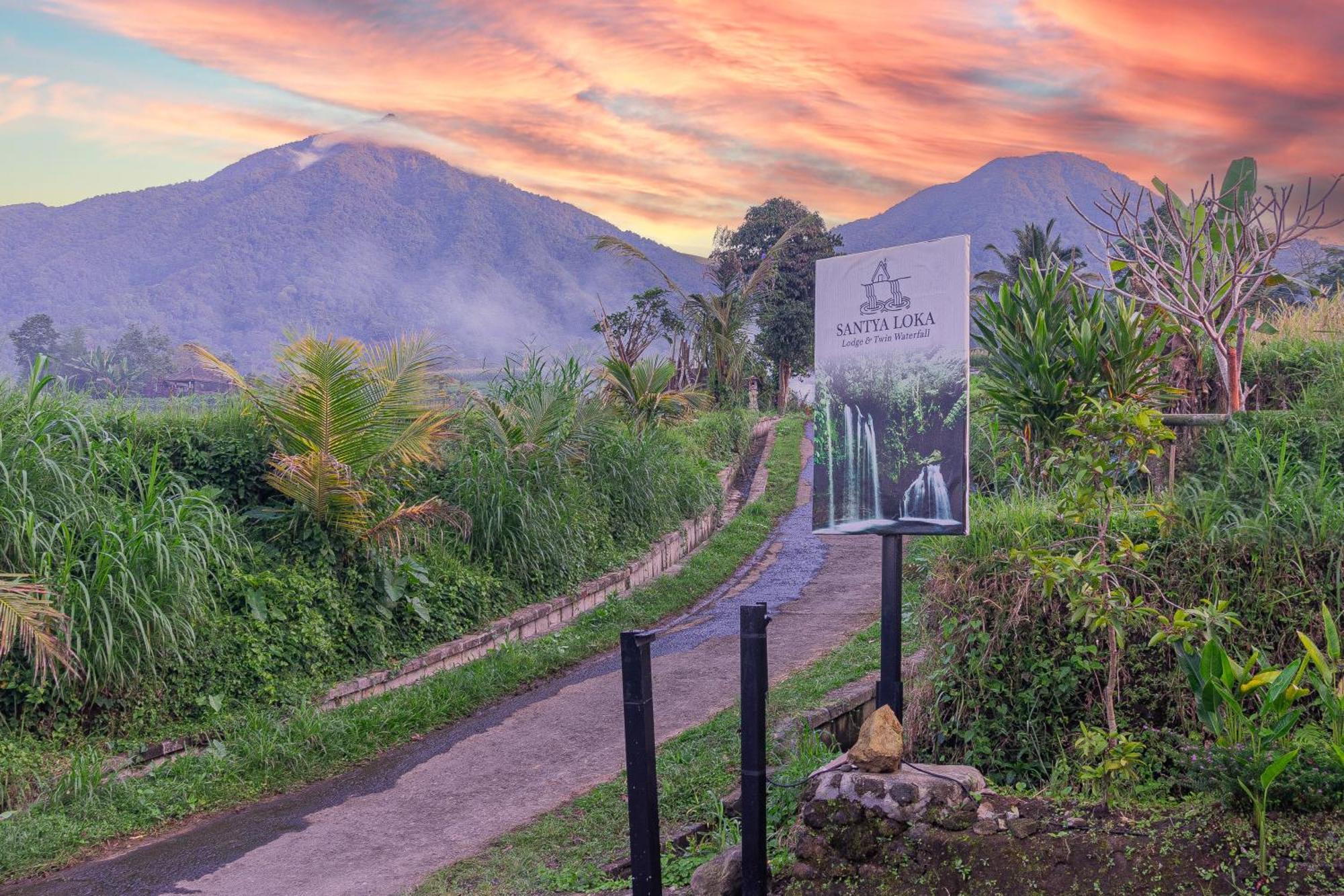 Santya Loka Lodge & Twin Waterfall Jatiluwih Bagian luar foto